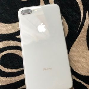 iPhone 8 Plus